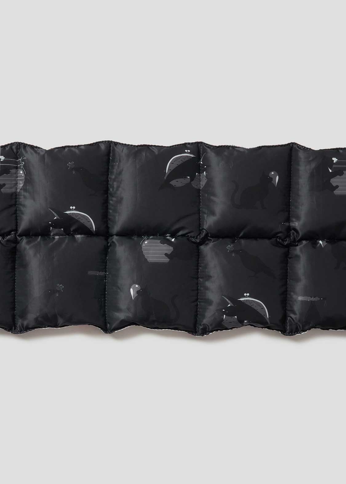 Yusuke Nakamura Down Muffler  (Yusuke Nakamura_graniph pattern) - Image 6