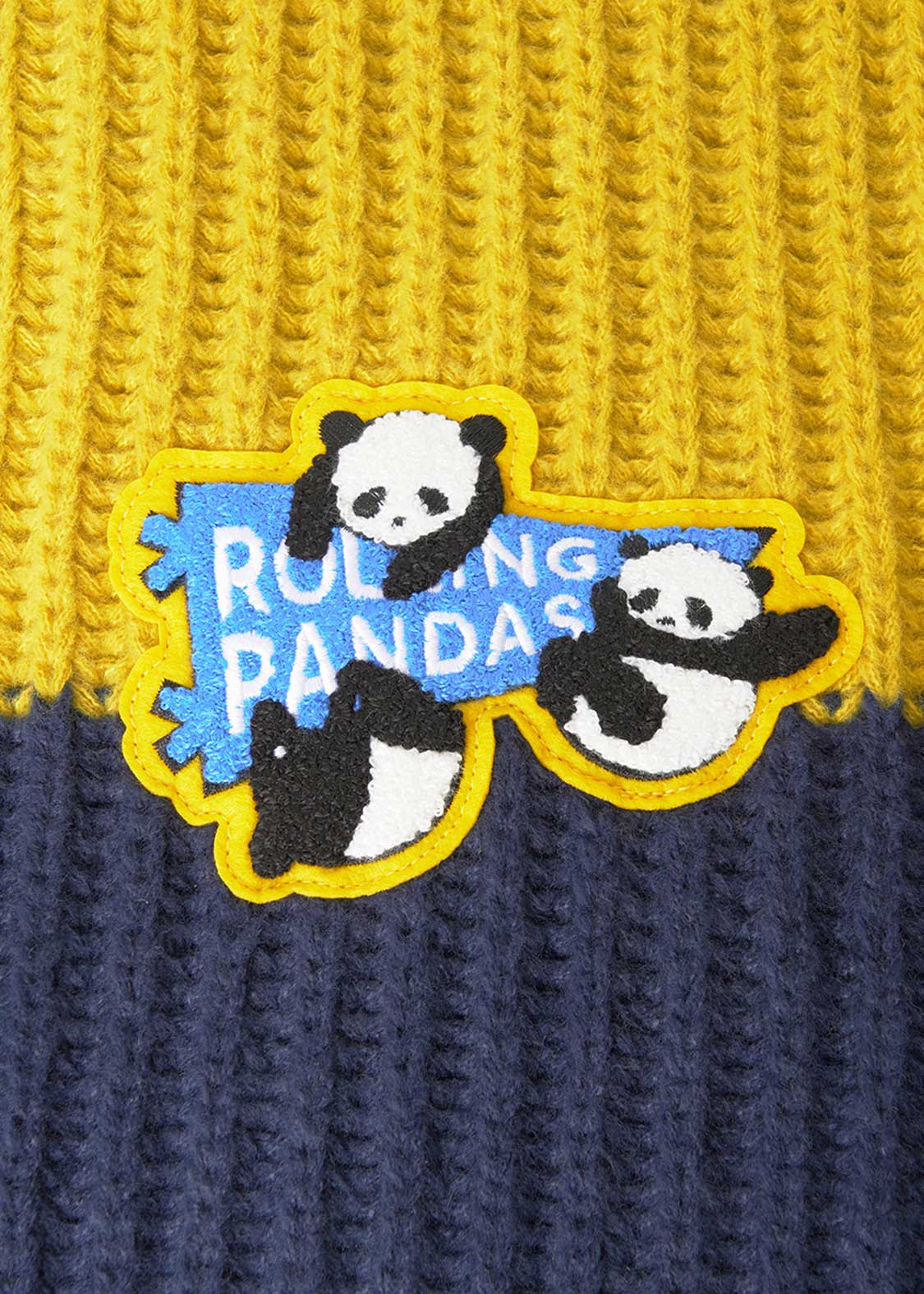 Rolling Pandas Pennant | Knit Line Scarf - Image 4