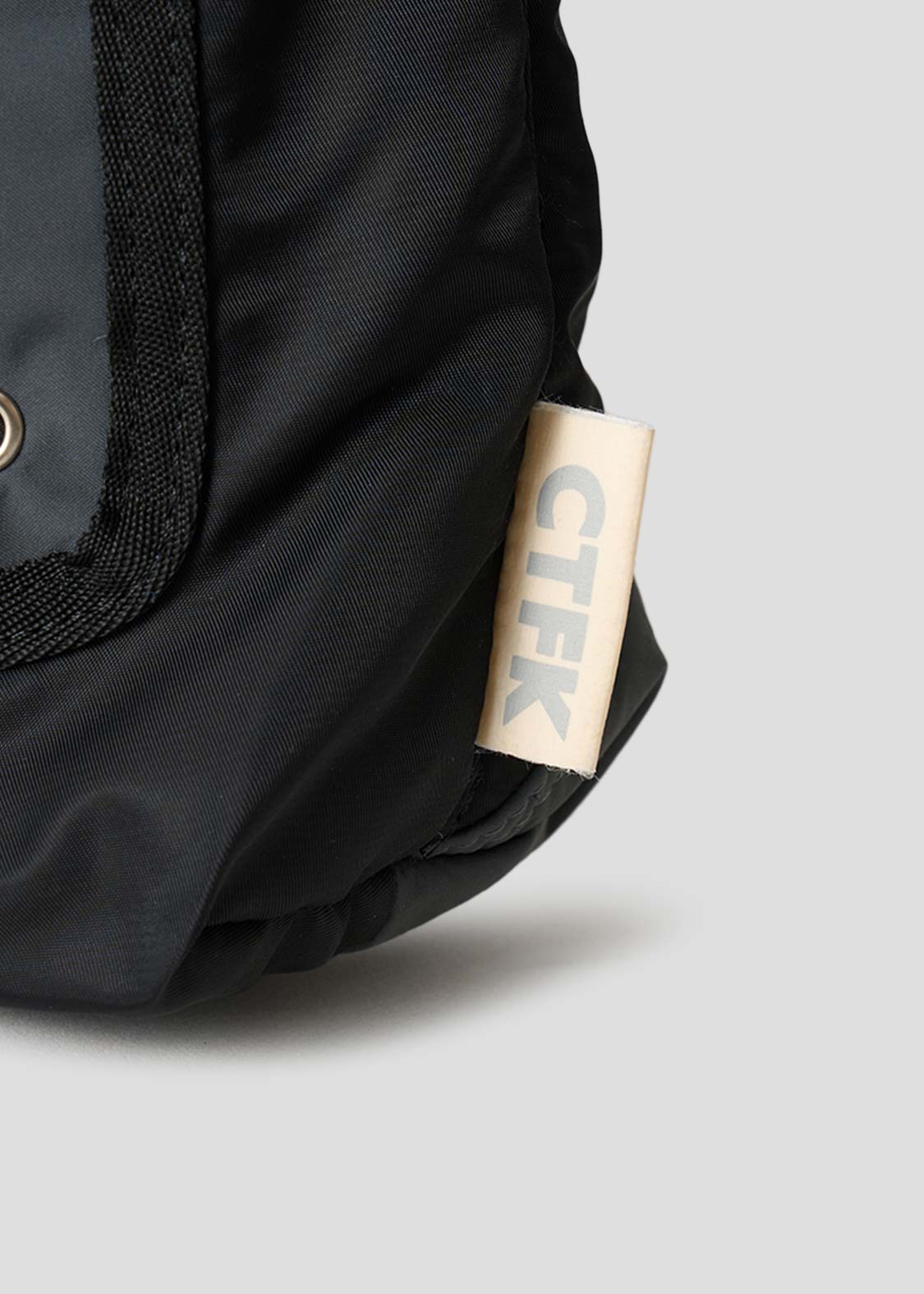Beautiful Shadow | Triangle Tote Bag - Image 4