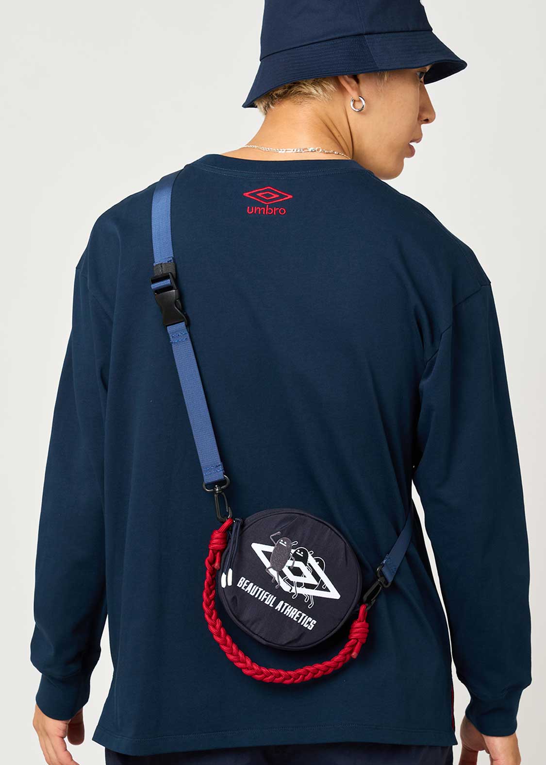 Beautiful Shadow Umbro | Round Mini Shoulder Bag - Image 7