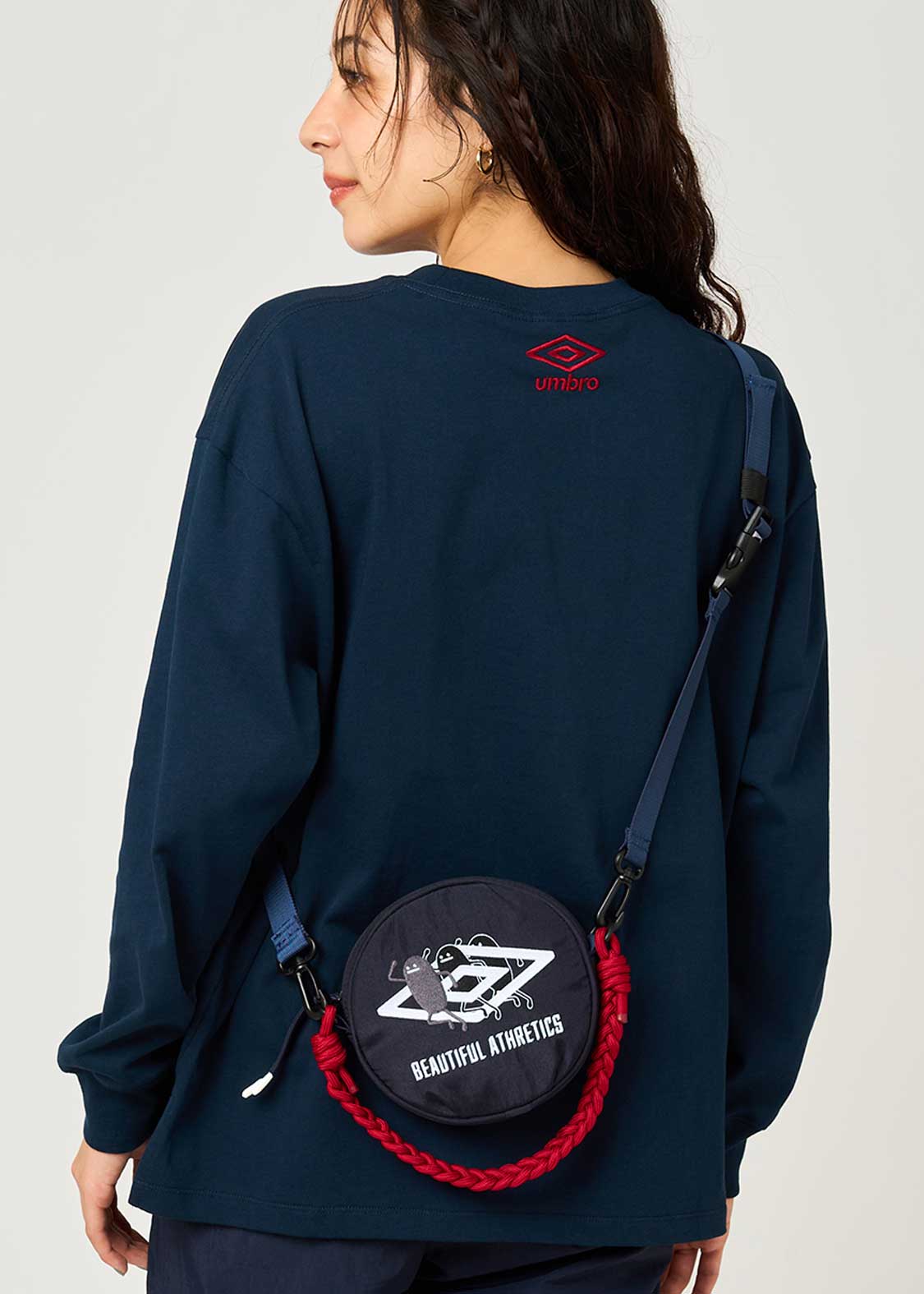 Beautiful Shadow Umbro | Round Mini Shoulder Bag - Image 9