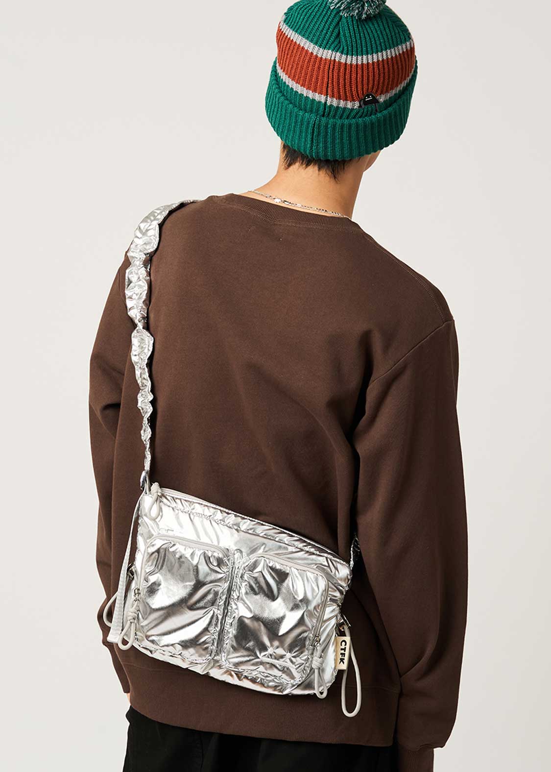 Beautiful Shadow B | Gathered Cross Shoulder Bag - Image 7