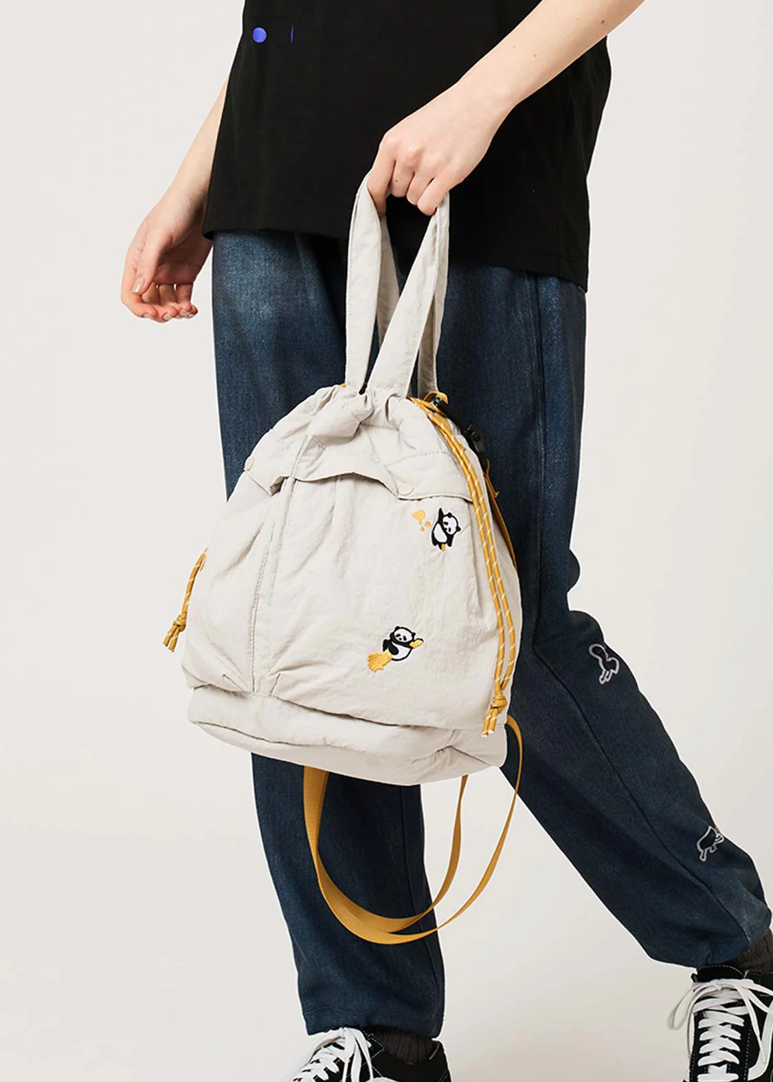 Rolling Pandas Painting | String Bag - Image 6