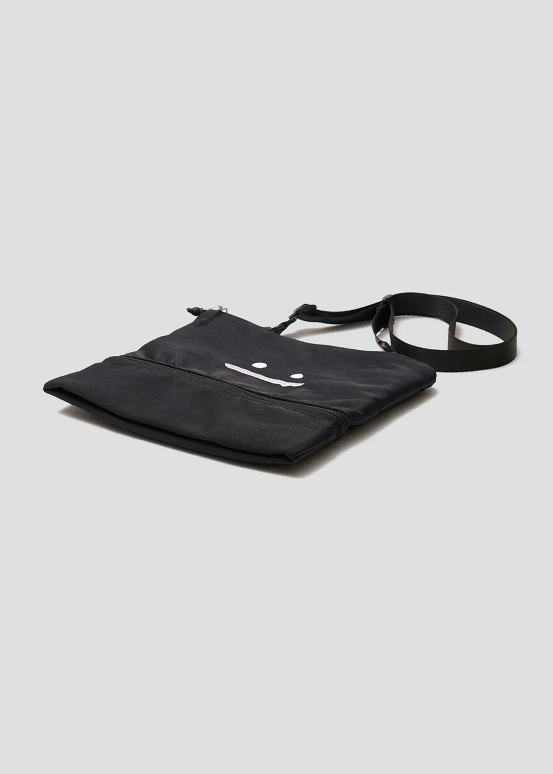 Beautiful Shadow Playful Paint | 2-Way Pouch Bag - Image 4