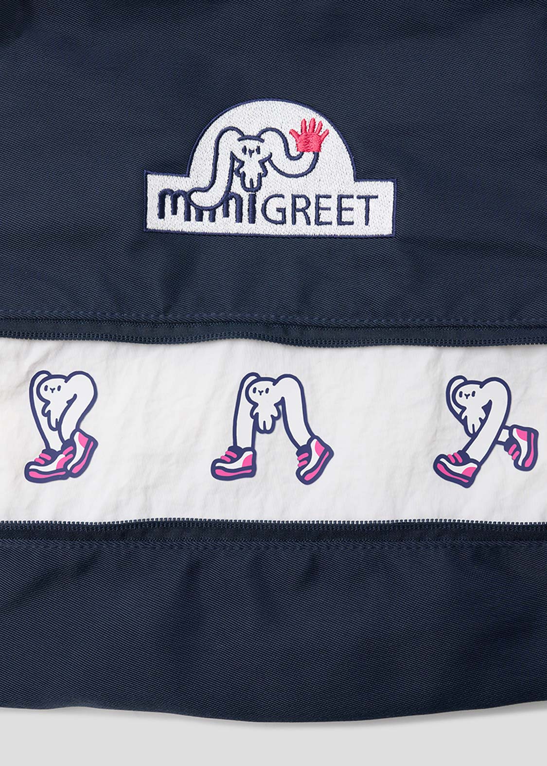 Big Mimi Walk | 2-Way Pouch Bag - Image 5