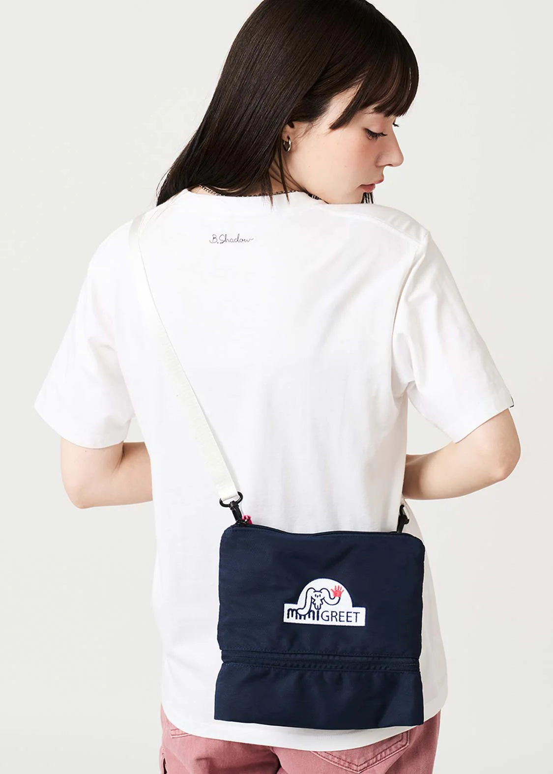 Big Mimi Walk | 2-Way Pouch Bag - Image 6