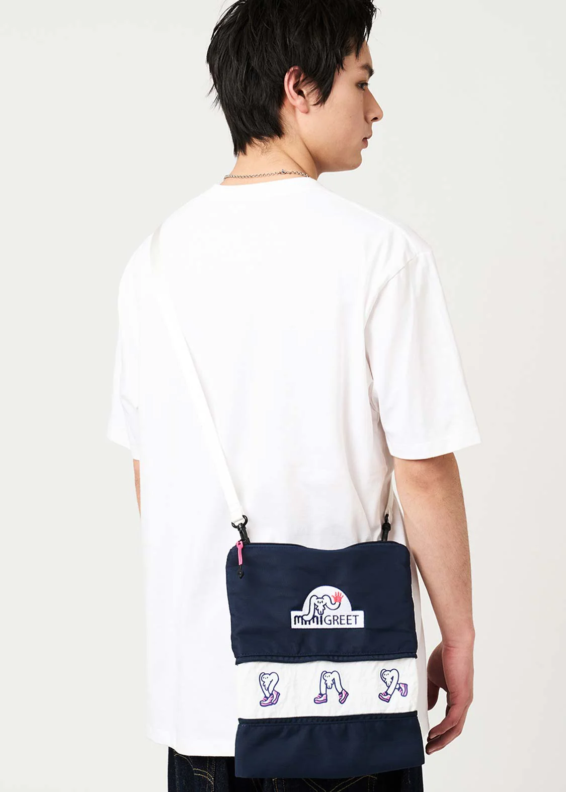 Big Mimi Walk | 2-Way Pouch Bag - Image 7