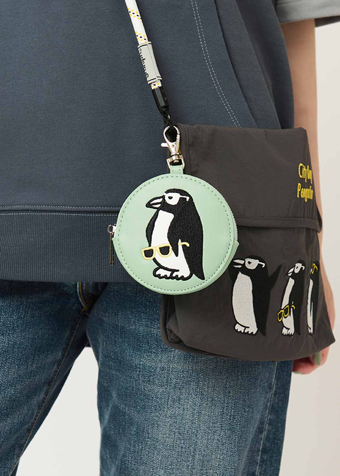 Custom Circle Pouch (City boy Penguin) - Image 7