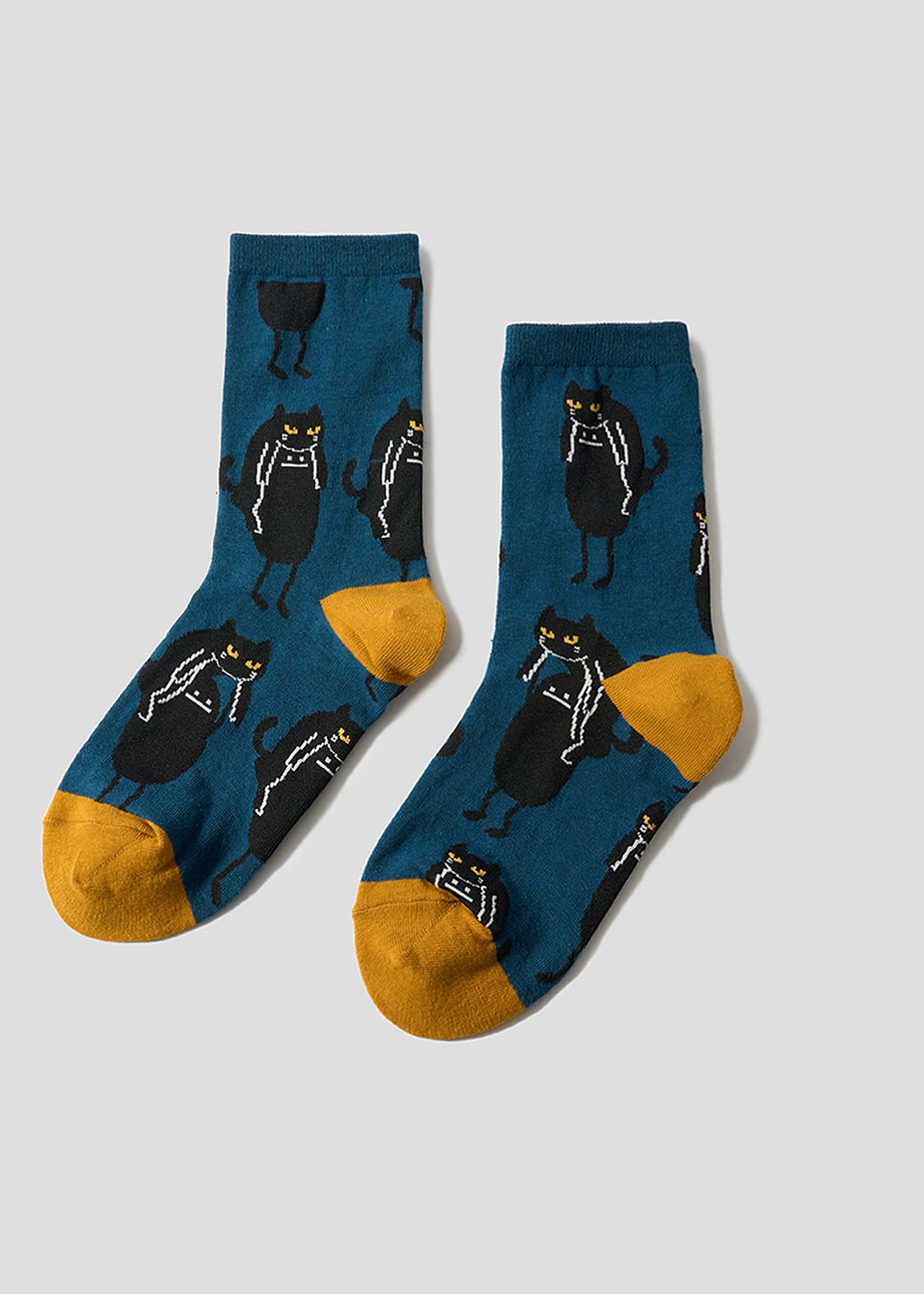 Neko Kaburi Beautiful Shadow A | Mid-Length Socks