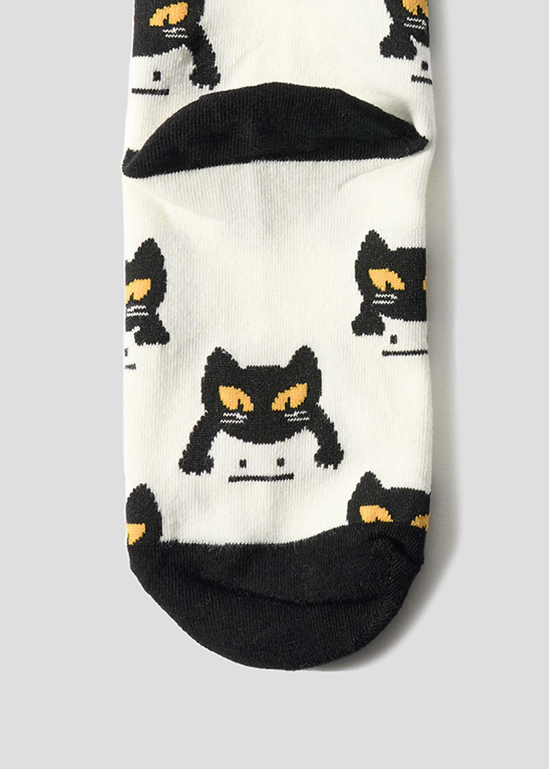 Neko Kaburi Beautiful Shadow B | Mid-Length Socks - Image 10