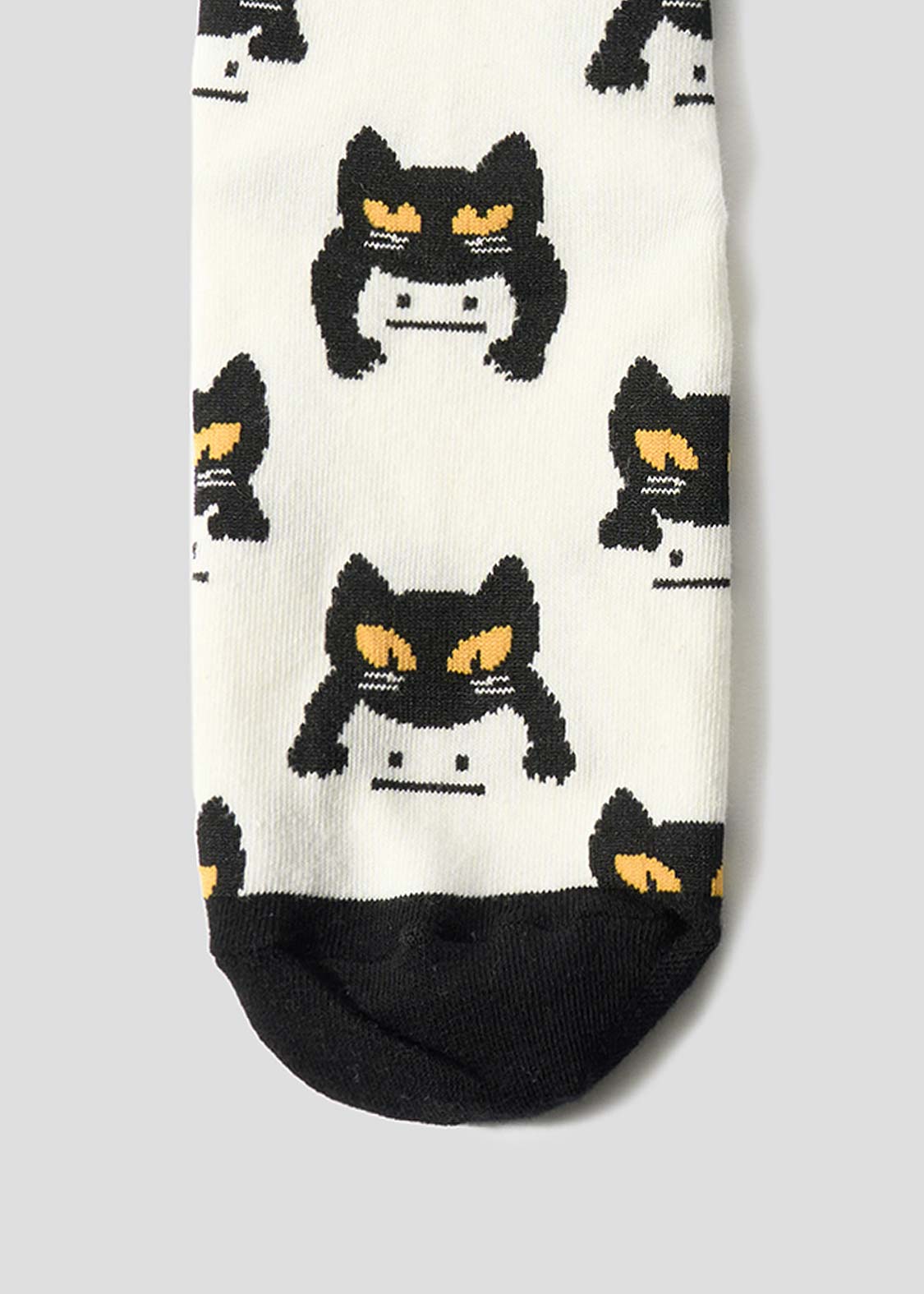 Neko Kaburi Beautiful Shadow B | Mid-Length Socks - Image 5