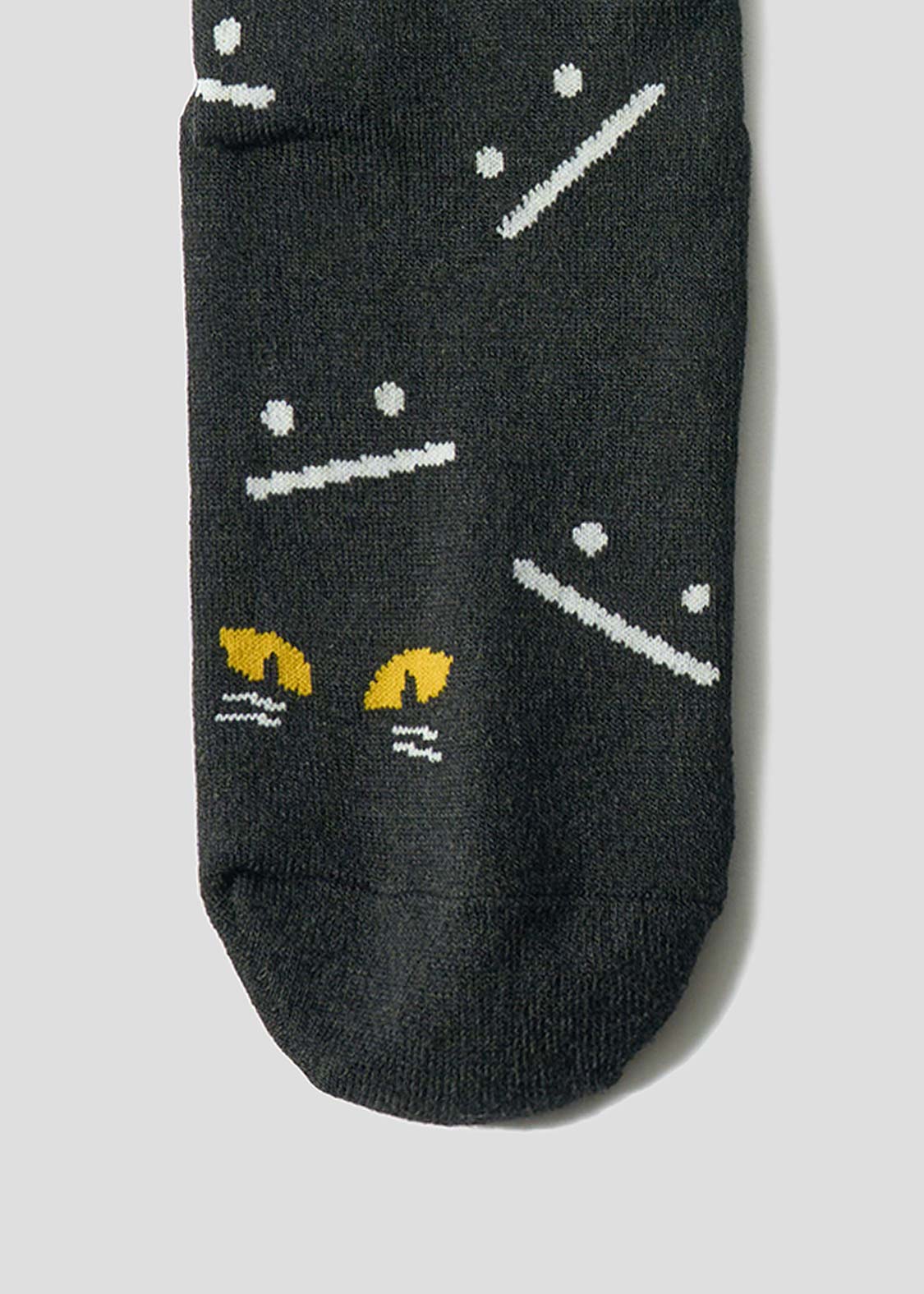 Neko Kaburi Beautiful Shadow A | Linen Mid-Length Socks - Image 5
