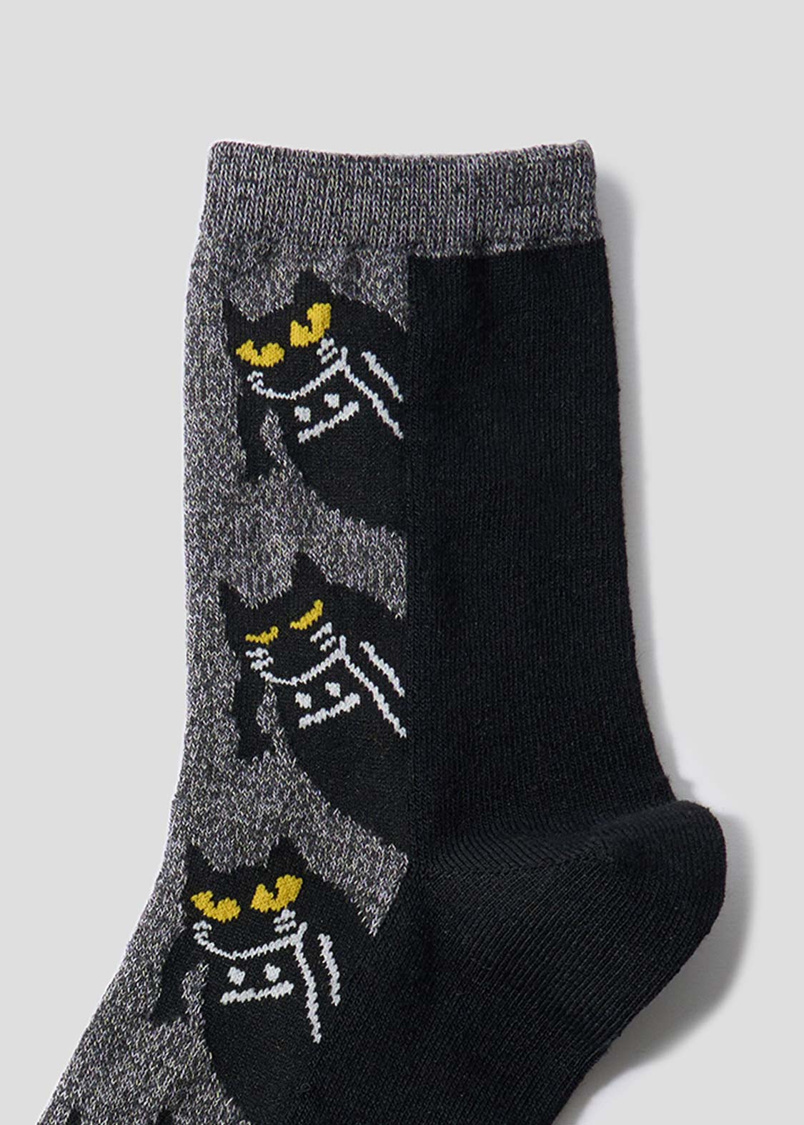 Neko Kaburi Beautiful Shadow B | Linen Mid-Length Socks - Image 4
