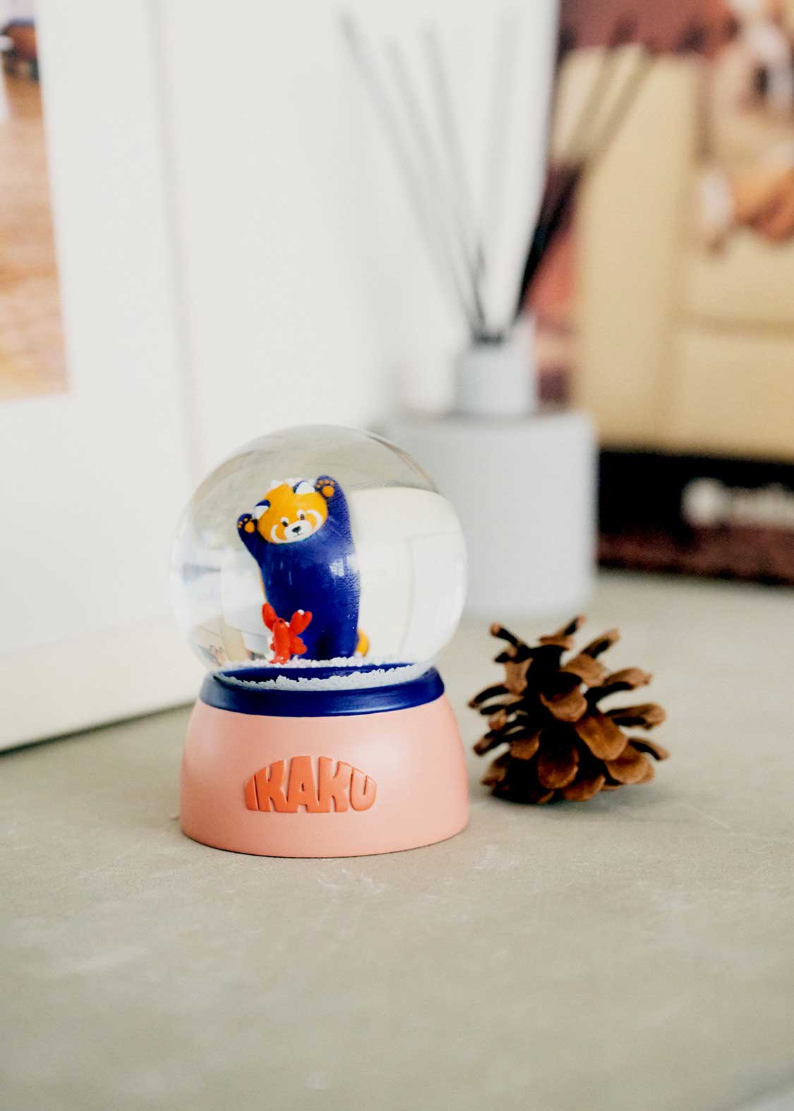 Ikaku A | Snow Globe S - Image 6