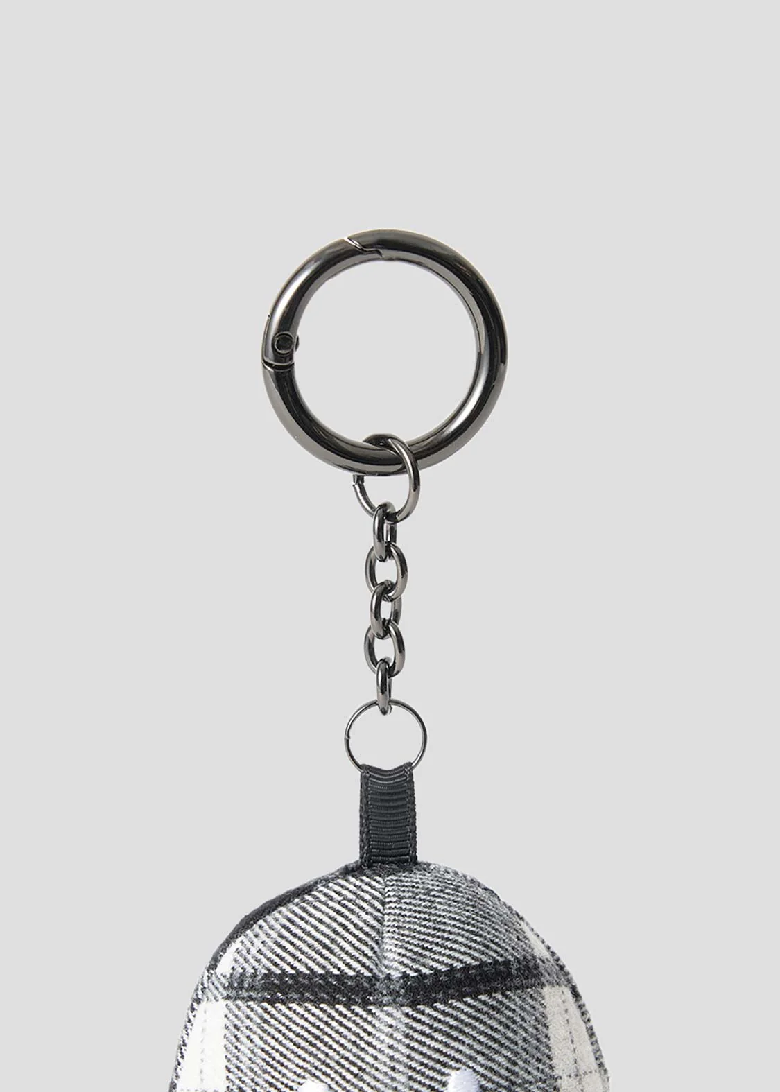 Beautiful Shadow BW | Check Charm - Image 10