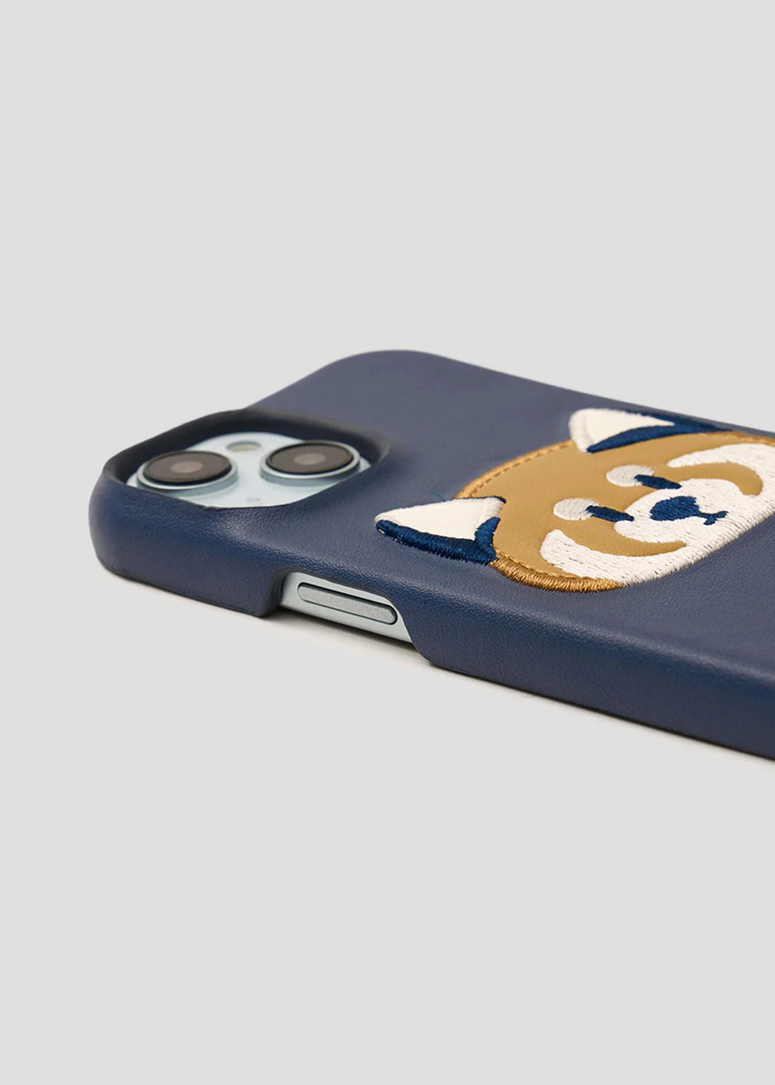 Ikaku Face | Pu Smartphone Case/Iphone 15 - Image 10
