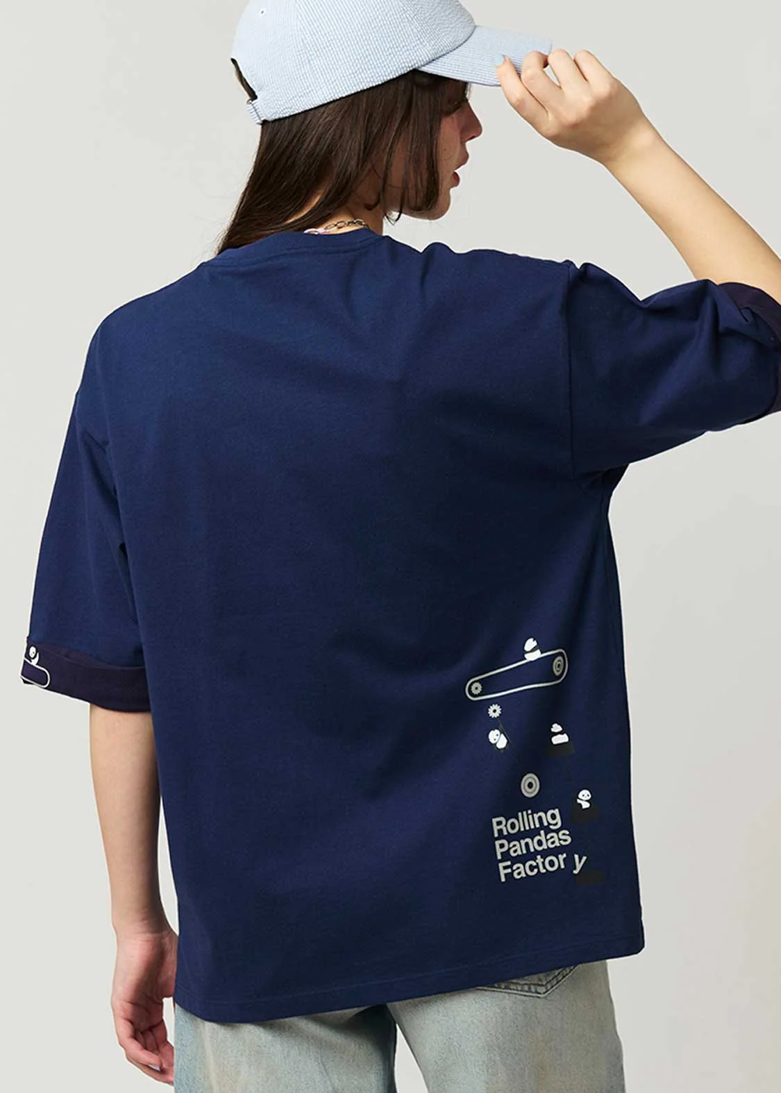 Rolling Pandas Factory | Big Silhouette Roll-up T-shirt - Image 6