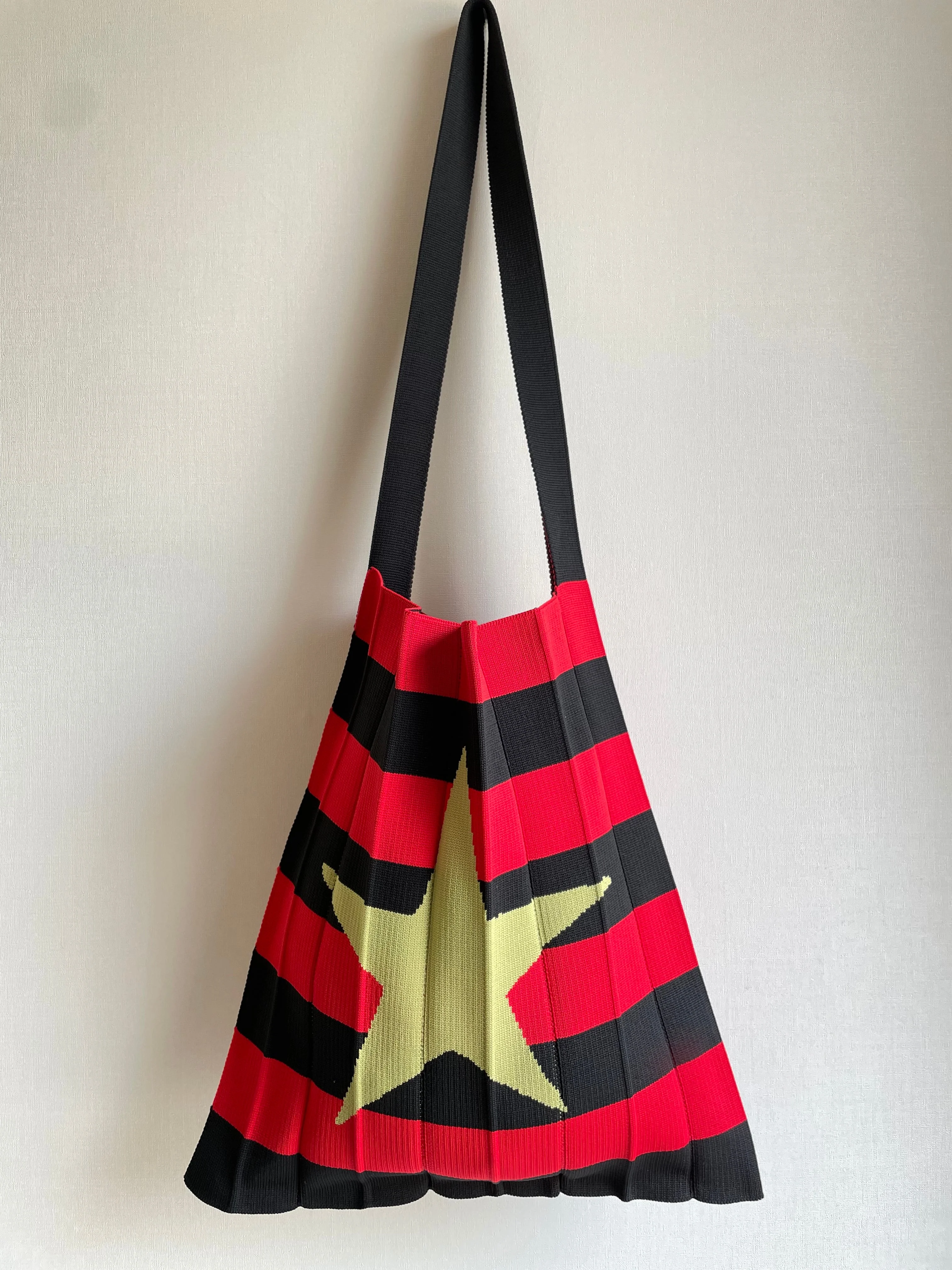 Knitty Bag - Nevermind / Red
