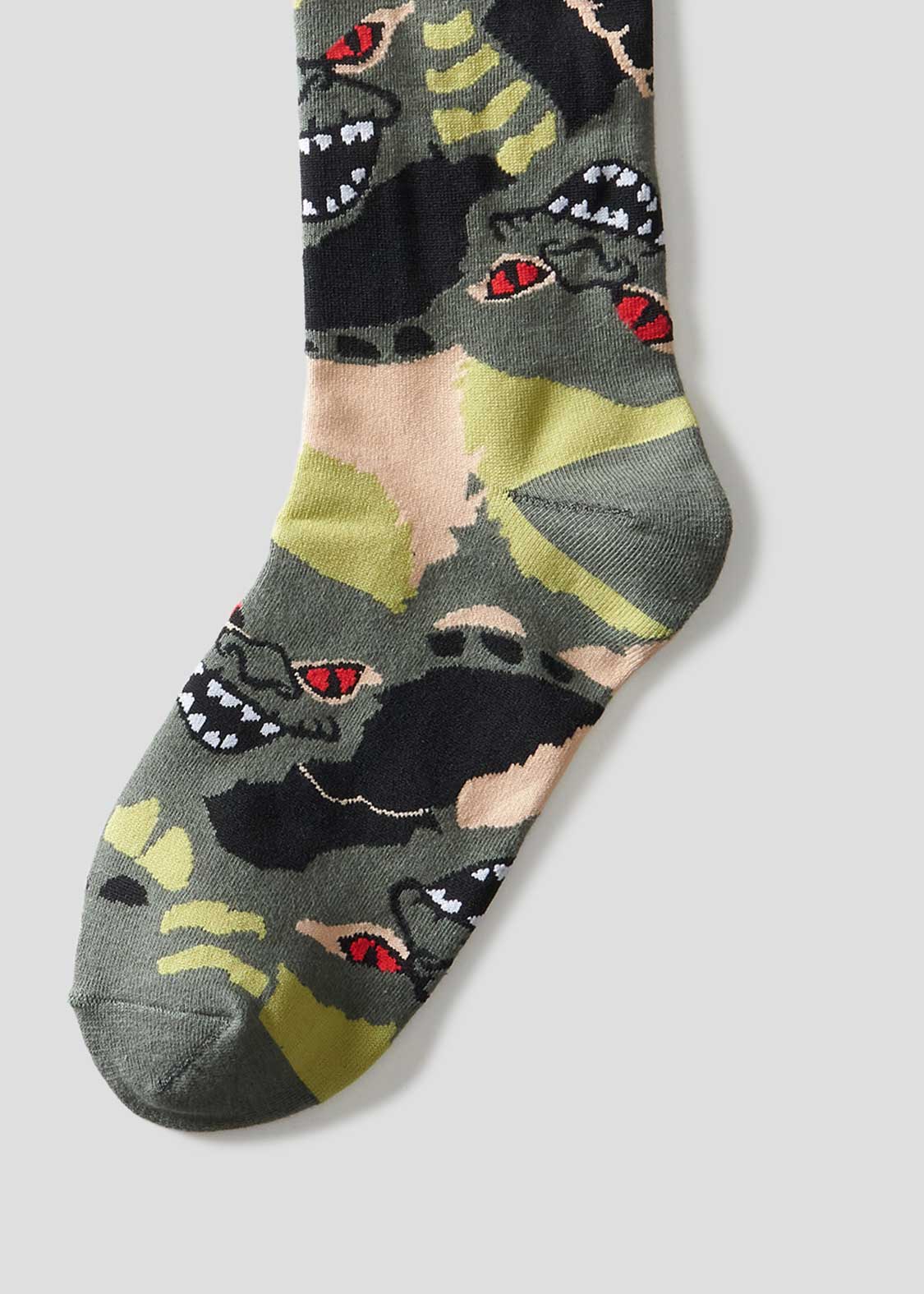 Middle Socks (Stripe Pattern) - Image 8