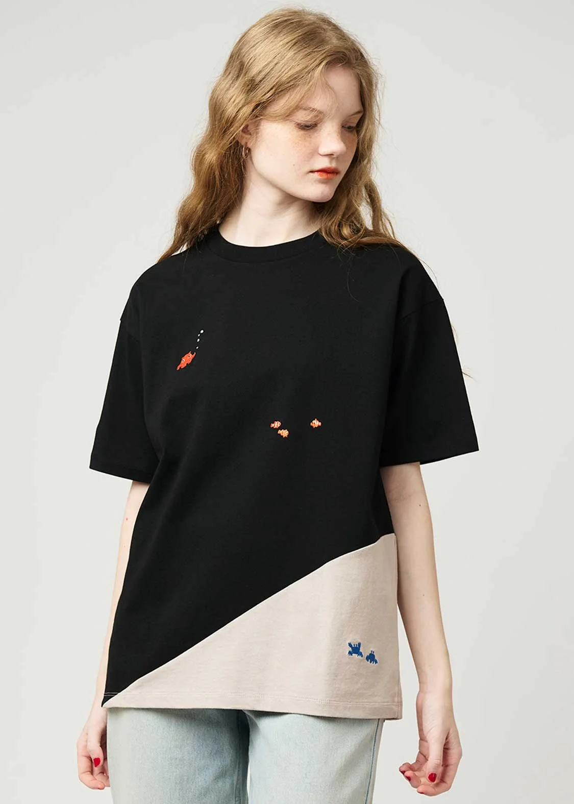 Sea Side Switching Big Silhouette Short Sleeve Tee (Mendaco and Sea Friends) - Image 9