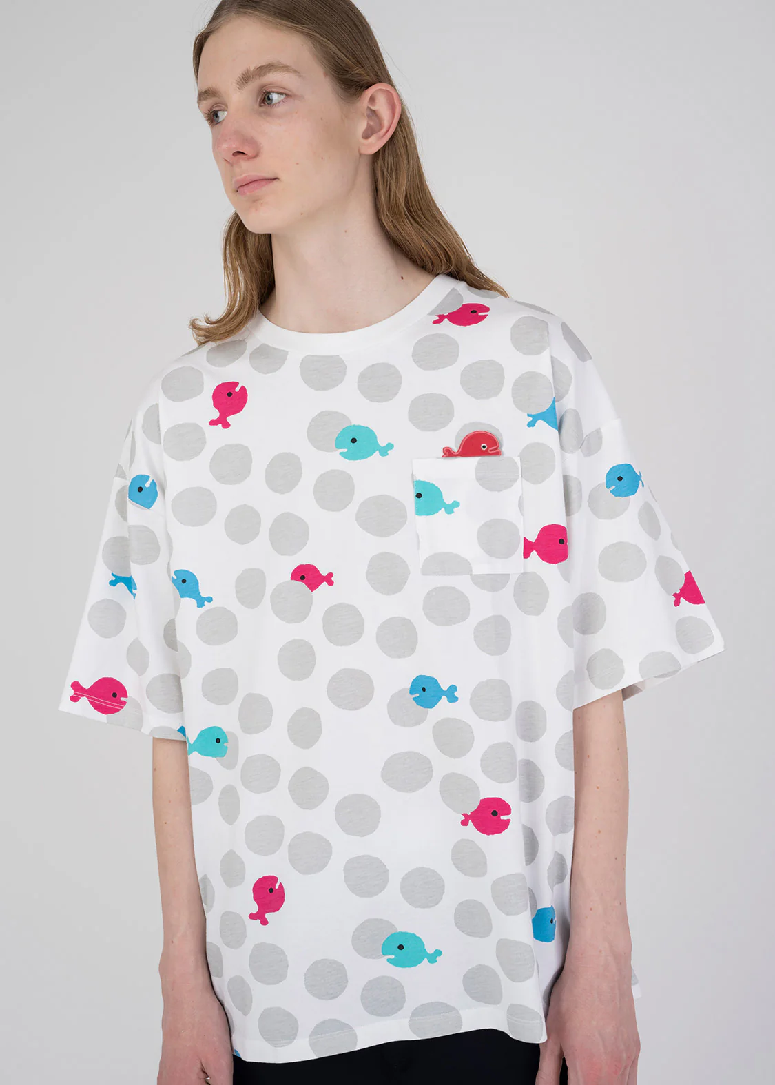 Taro Gomi Big Silhouette Short Sleeve Tee (Taro Gomi_Kingyo ga Nigeta Dot Pattern) - Image 7